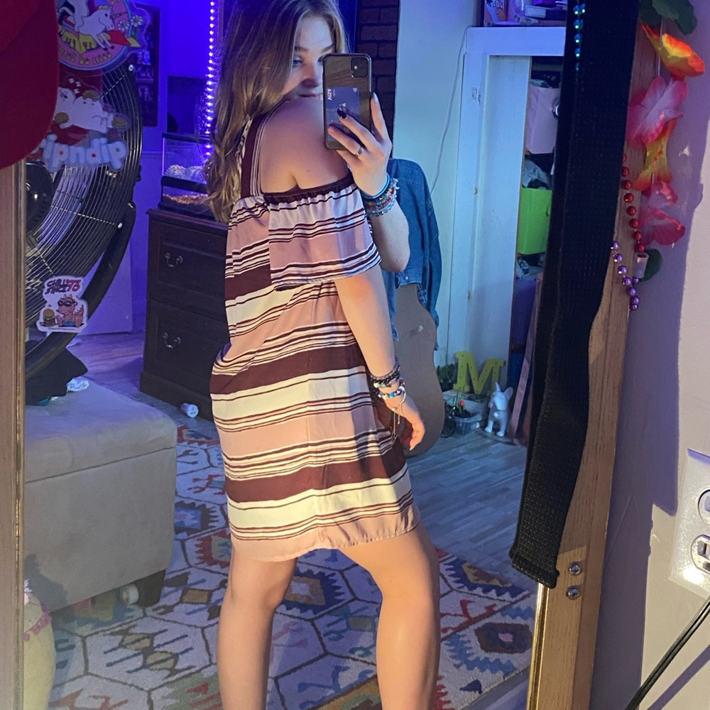 dress - Picture 3 of 4